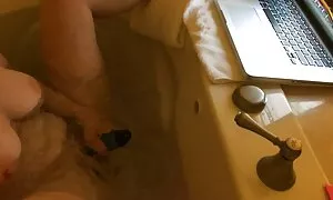 پسر خلسه را تسلیم دسته بندی محبوب سکس می کند