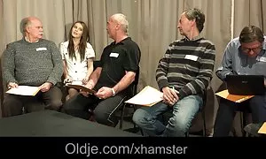 همسری که نیمه فیلم سکسی عرب ها خواب بود