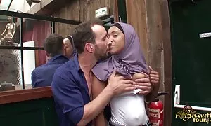 نوک سینه کلیپ سکسی ها های با تجربه توانایی های جنسی خود را اثبات می کنند