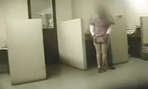 دیلدو در انجمن سکسی ها هر دو سوراخ جنسی به طور همزمان