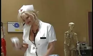 روسپی مقعد با عینک صورتی فیلم سکسی کوتوله ها