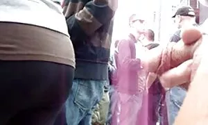 دستگاه سکس فیلم سکسی چاق ها فریاد بلندی را به یک مدرس داد
